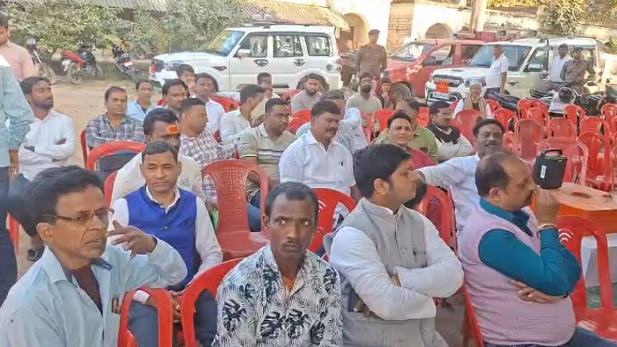 होली के दौरान सोशल मीडिया पर आपत्तिजनक पोस्ट करने वालों पर प्रशासन की है पैनी नजर | 22Scope News Sasaram Police 1 2 22Scope News