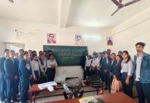 Radha Govind University के राजनीति विज्ञान विभाग में मतदान जागरूकता पर भाषण प्रतियोगिता का हुआ आयोजन radha govind university