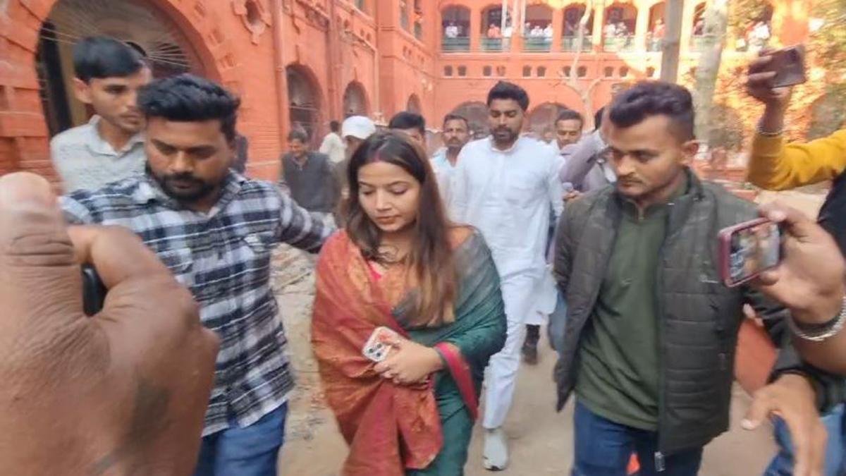 Wife Jyoti Singh 2 22Scope News