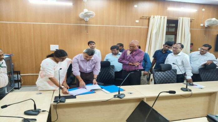 मंत्री लेसी सिंह ने कहा- राज्य में घरेलू गैस सिलेंडर की पर्याप्त उपलब्धता, अफवाहों से बचें