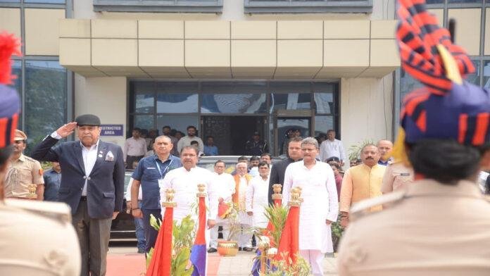 पटना पहुंचे नए राज्यपाल लेफ्टिनेंट जनरल जनाब सैयद अता हसनैन, 14 मार्च को लेंगे शपथ