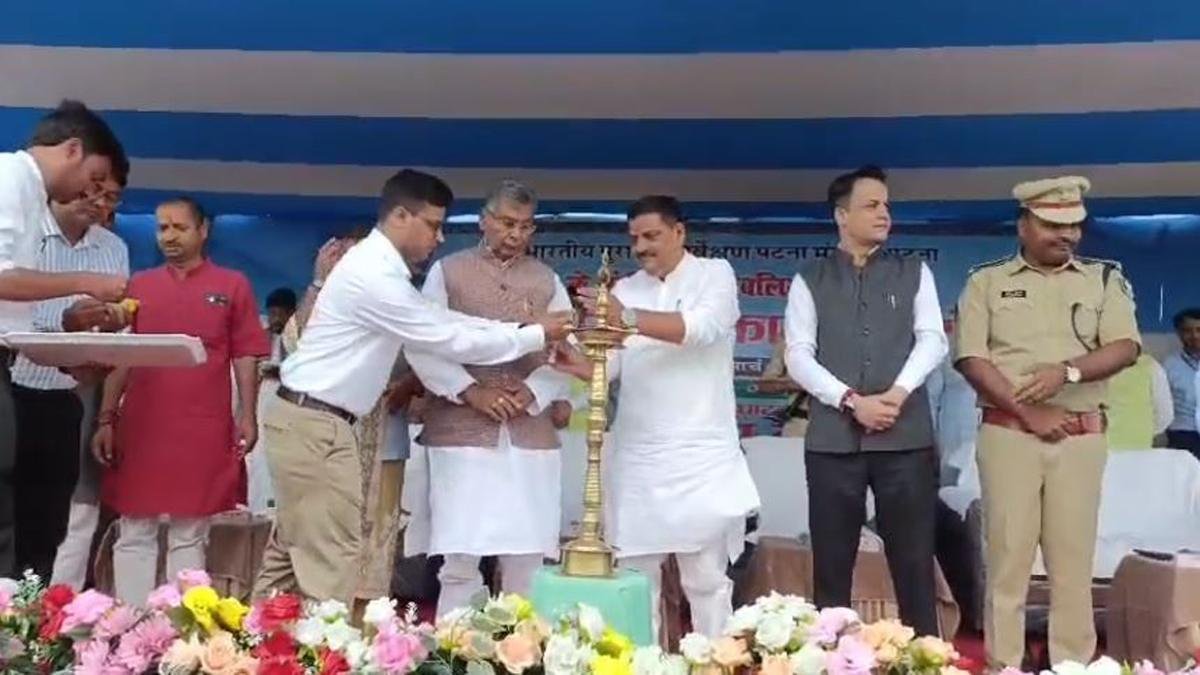 बलिराजगढ़ का उत्खनन आज से आरंभ, सांसद संजय झा ने की पूजा | 22Scope News MP Sanjay Jha 1 22Scope News