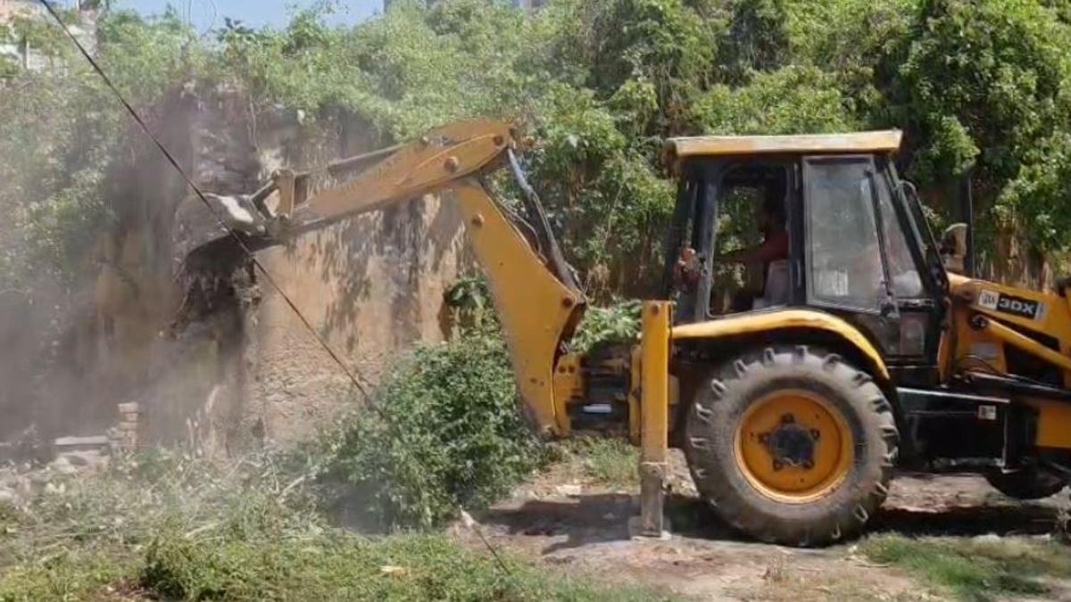 Mokama Buldozjer 2 22Scope News