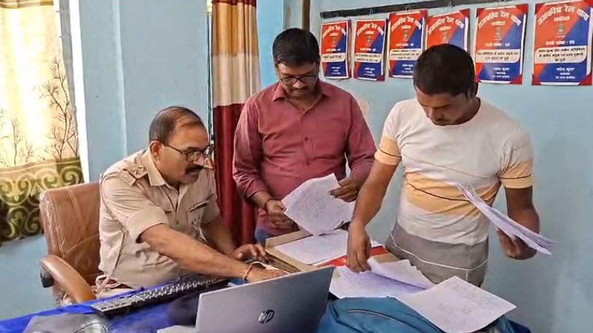 मोकामा ट्रेन लूटकांड का पर्दाफाश, मुख्य आरोपी गिरफ्तार | 22Scope News Mokama Chori 2 22Scope News