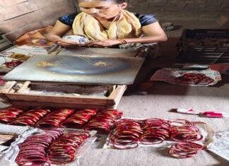 सुमेरा पंचायत की मुखिया गुड़िया कुमारी ने रोजगार को दी नई पहचान