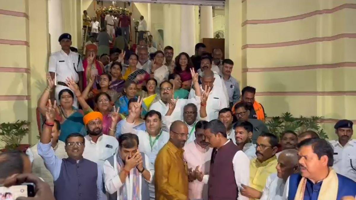 बिहार राज्यसभा चुनाव : महागठबंधन को बड़ा झटका, पांचों सीटें जीती NDA | 22Scope News NDA MLA 1 22Scope News