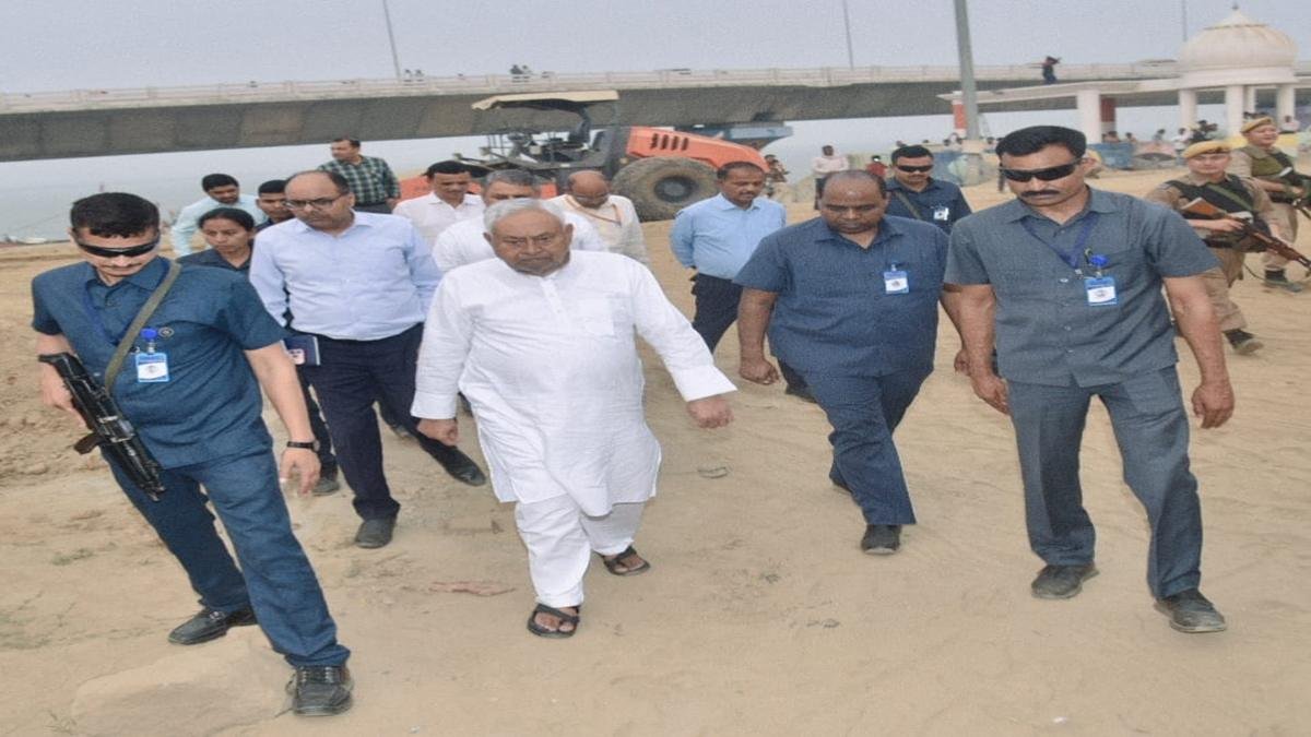 मुख्यमंत्री ने JP गंगा पथ अंतर्गत विभिन्न विकास कार्यों का किया निरीक्षण | 22Scope News Nitish Kumar 4 22Scope News