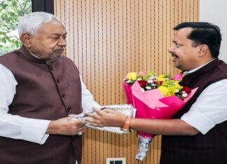 CM नीतीश MLC से तो नितिन नवीन ने MLA पद से दिया इस्तीफा