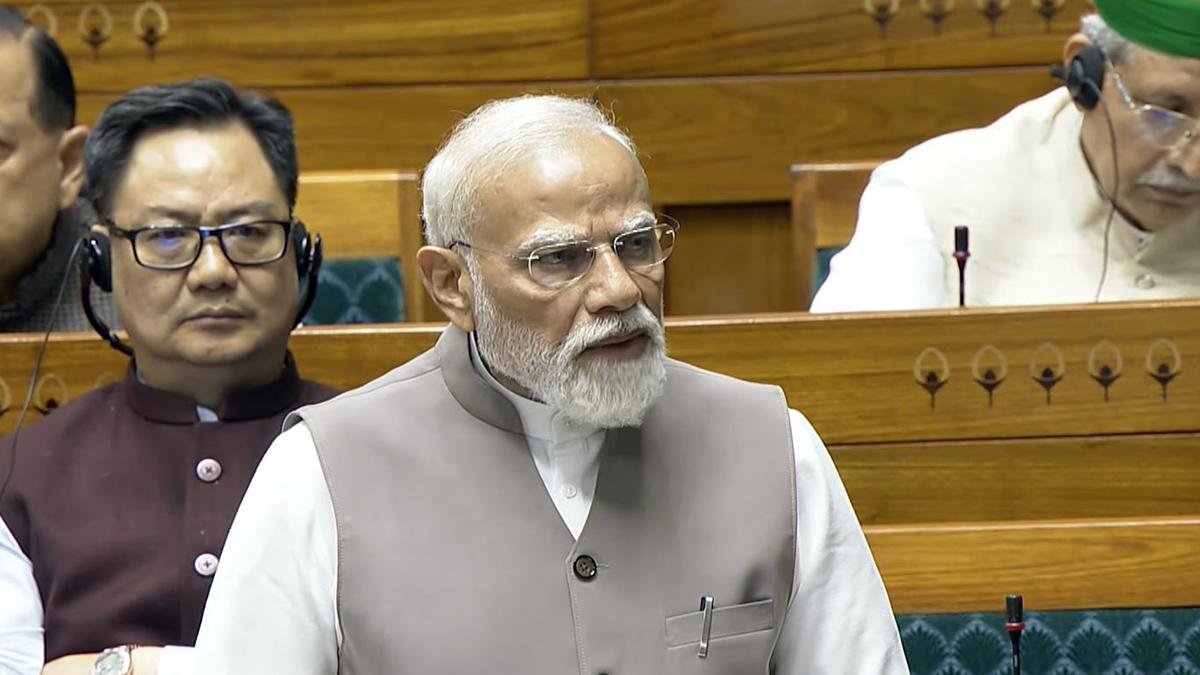 लोकसभा में PM मोदी ने कहा- 'जहाजों पर हमला अस्वीकार्य, भारतीयों की सुरक्षा हमारी प्राथमिकता' | 22Scope News PM Loksabha 2 22Scope News