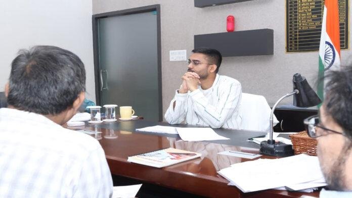 पंचायती राज विभाग की अध्यक्षता में LAEO व भवन निर्माण विभाग द्वारा निर्माणाधीन पंचायत सरकार भवन की प्रगति हेतु राज्य स्तरीय समिति के साथ समीक्षात्मक बैठक