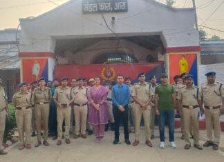 भोजपुर और कटिहार के जेलों में एक साथ छापेमारी, भारी मात्रा कैश और संदिग्ध सामान बरामद