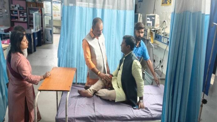 बेगूसराय जिले में बड़ा सड़क हादसा, बाल-बाल बचे BJP MLA संजय गुप्ता