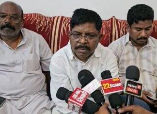 झामुमो प्रतिनिधि मंडल ने दर्जा प्राप्त मंत्री Fagu Besra के नेतृत्व में विष्णुगढ़ केस में परिवार से की मुलाकात,भाजपा नेताओं को घेरा! fagu besra