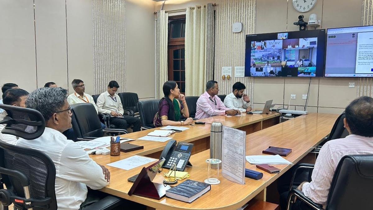 मुख्य सचिव की अध्यक्षता में जनगणना 2027 की तैयारियों की समीक्षा बैठक संपन्न | 22Scope News Chief Secretary 1 1 22Scope News