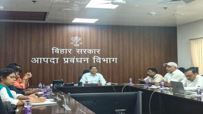 लू से निपटने की तैयारी तेज, संयुक्त सचिव ने की उच्चस्तरीय समीक्षा