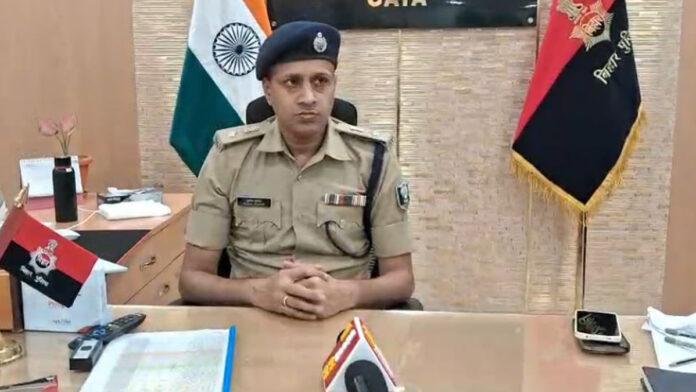 Gaya SSP गयाजी में तड़के छापा, बालू माफियाओं पर शिकंजा, 11 ट्रैक्टर-ट्रॉली जब्त, घाट पर भगदड़