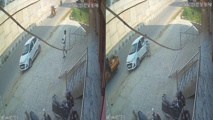 कुचायकोट में रेस्टोरेंट से दिनदहाड़े चोरी, लैपटॉप और 2 लाख लेकर चोर फरार