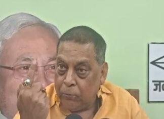 नीरज ने तेजस्वी के अंग्रेजी बोलने पर कसा तंज, कहा- अगर बोलना है तो सोच समझकर बोलें