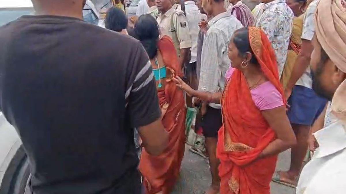 हॉस्टल में 5 साल के बच्चे की संदिग्ध मौत, परिजनों ने हत्या का लगाया आरोप, हाईवे जाम | 22Scope News Jehanabad Maut 3 22Scope News