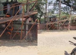 मधेपुरा में बड़ा हादसा टला : स्कूल के पास ट्रांसफार्मर में लगी आग, अफरा-तफरी के बीच स्थानीय लोगों की सूझबूझ से बुझी लपटें मधेपुरा में बड़ा हादसा टला : स्कूल के पास ट्रांसफार्मर में लगी आग, अफरा-तफरी के बीच स्थानीय लोगों की सूझबूझ से बुझी लपटें
