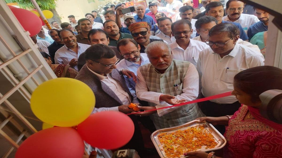 'दीदी की रसोई' की बढ़ी डिमांड, सरकारी दफ्तरों से अस्पतालों तक विस्तार | 22Scope News Minister Shravan Kumar 2 22Scope News