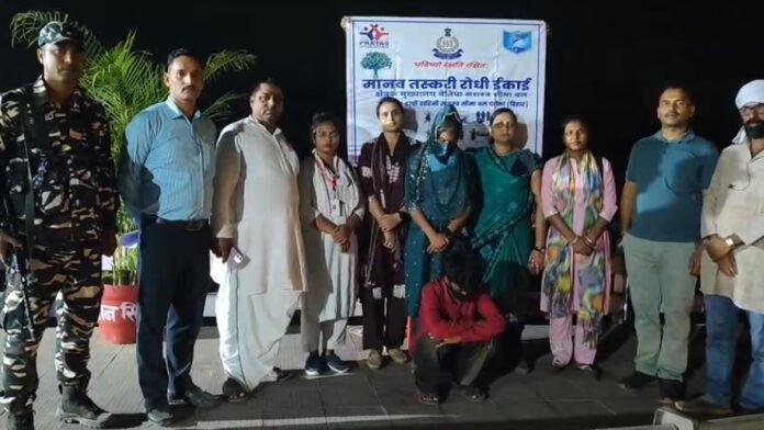 SSB व सामाजिक संस्था की तत्परता से बचायी गयी हिंदू नाबालिग लड़की