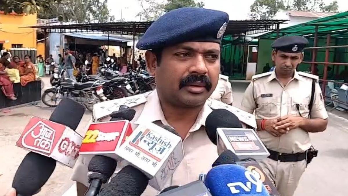 पेजावा गांव में अंधाधुंध फायरिंग, ओमप्रकाश व चालक को लगी गोली, NMCH में भर्ती | 22Scope News Patna City Goli 22Scope News