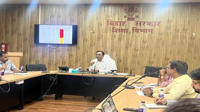 RTI : निजी विद्यालयों में प्रवेश लेने वाले सीटों की संख्‍या नहीं भरने पर होगी कार्रवाई