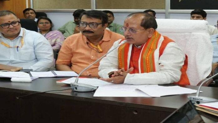 बेतिया राज संपत्तियों पर नई नीति : 40 साल पुराने कब्जे को स्वामित्व, नए अतिक्रमण पर कार्रवाई