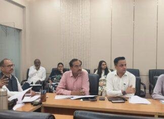 ‘ज्ञान भारतम् मिशन’ के तहत जिलाधिकारियों के साथ हुई बैठक, पांडुलिपियों के सर्वे, कैटलॉगिंग और डिजिटलीकरण पर दिया गया जोर ‘ज्ञान भारतम् मिशन’