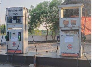 Ranchi Fuel Crisis: राजधानी में पेट्रोल-डीजल की किल्लत बढ़ी, कई Pump हुए Dry, लंबी कतारों से लोग परेशान