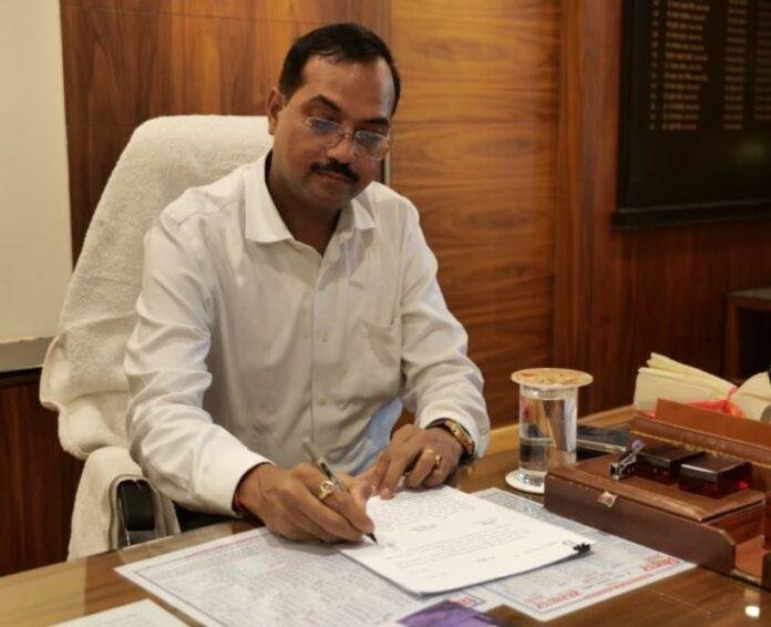 Bihar Infrastructure Update: भवन निर्माण विभाग के नए सचिव प्रणव कुमार ने संभाला पदभार