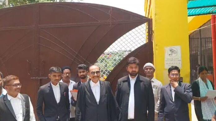 अनंत सिंह व गुंजन सिंह को कोर्ट से मिली राहत, 5 जून तक गिरफ्तारी पर लगी रोक