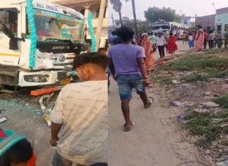 भोजपुर में ट्रक व यात्री बस में भीषण टक्कर, आधा दर्जन से अधिक लोग घायल