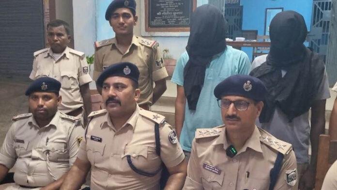 बौसी पुलिस को बड़ी सफलता, 8.08 ग्राम ब्राउन शुगर के साथ 2 तस्कर गिरफ्तार