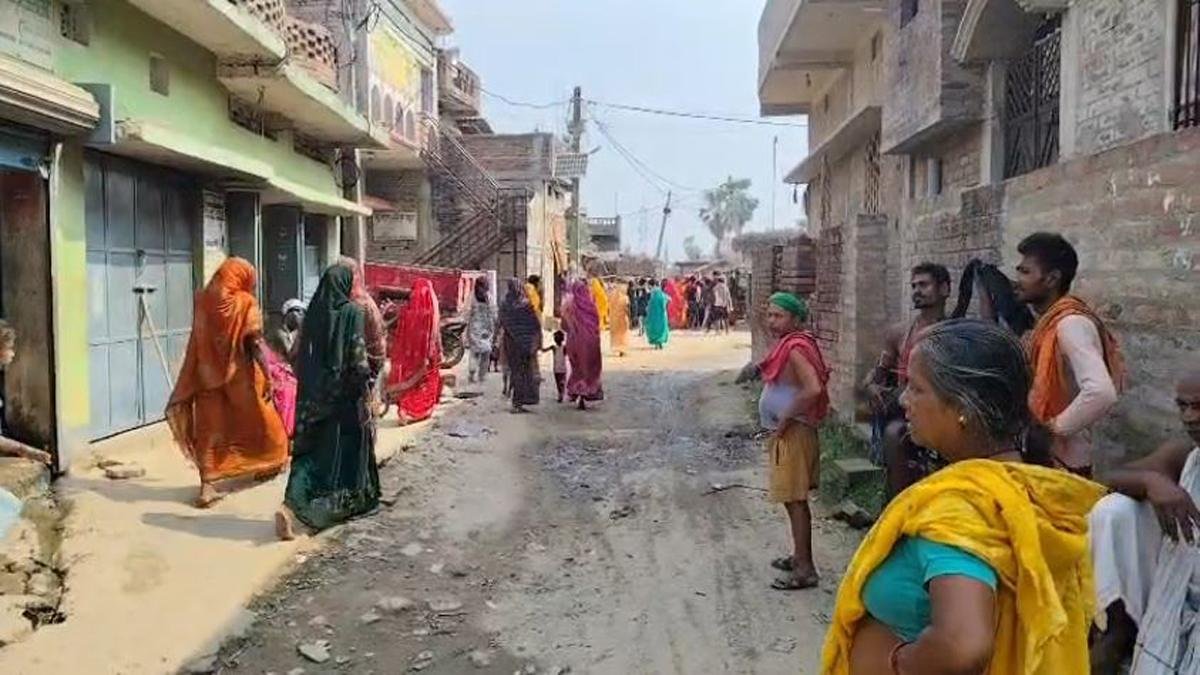 इंटर छात्र का अपहरण कर निर्मम हत्या, दियारा में फेंका शव, गांव में भारी आक्रोश, हिरासत में 2 आरोपी | 22Scope News Begusarai Hatya 2 22Scope News