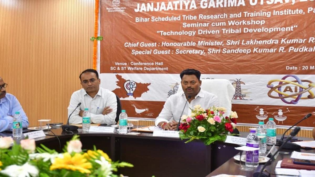 Minister Lakhendra Kumar Roshan 3 22Scope News