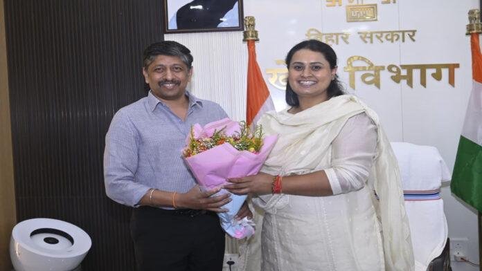 मंत्री श्रेयसी सिंह ने संभाली जिम्मेदारी, खेल नीति व जमीनी स्तर पर प्रतिभा विकास को बताया प्राथमिकता