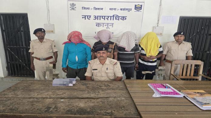 पुलिस को मिली बड़ी कामयाबी, 4 लुटेरा गैंग गिरफ्तार