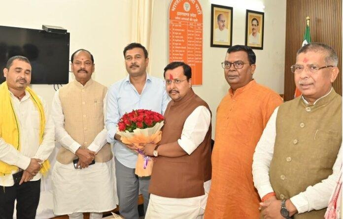 Sudesh Mahto BJP Meeting: नितिन नबीन से मिले सुदेश महतो, NDA की मजबूती और राज्यसभा चुनाव पर हुई चर्चा