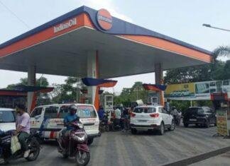 Jharkhand Fuel Crisis: पेट्रोल-डीजल सप्लाई बाधित, रांची समेत कई जिलों के पंप हो रहे Dry