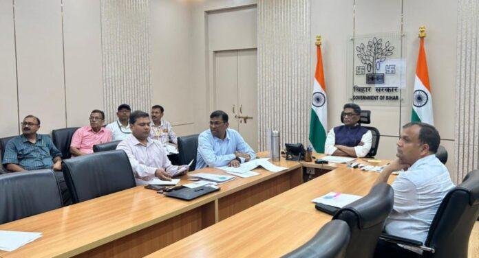 Bihar AES Alert: चमकी बुखार से निपटने को मुख्य सचिव सख्त, 12 जिलों में हाई अलर्ट
