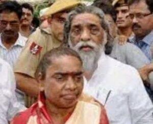 Padma Bhushan: से सम्मानित होंगे दिशोम गुरु शिबू सोरेन, आदिवासी अधिकारों की लड़ाई को मिला राष्ट्रीय सम्मान