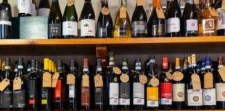 Jharkhand Liquor Supply Crisis: 200 करोड़ से अधिक बकाया भुगतान पर शराब कंपनियों की चेतावनी, आपूर्ति प्रभावित होने का खतरा Jharkhand Liquor Supply Crisis: 200 करोड़ से अधिक बकाया भुगतान पर शराब कंपनियों की चेतावनी, आपूर्ति प्रभावित होने का खतरा