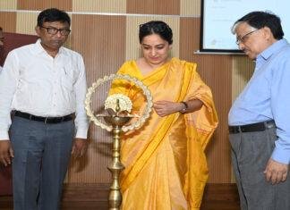 बापू टावर में संग्रहालयविद अवनी सेठी का विशेष व्याख्यान आयोजित, 'प्रश्न के रूप में म्यूजियम' विषय पर अनुभवों को किया साझा