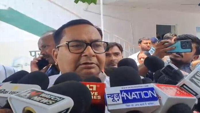 लालू यादव के आवास पर हुए लौंडा नाच पर भगवान कुशवाहा का तंज, कहा- पुराना आदत है...