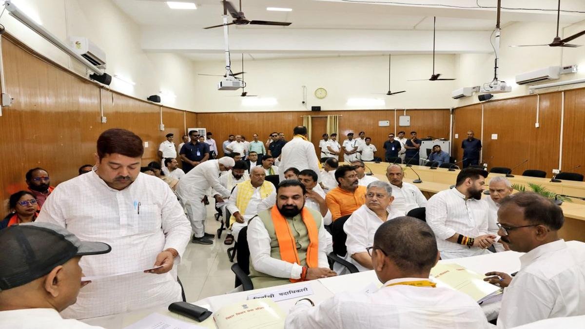 बिहार MLC चुनाव : सभी 10 उम्मीदवारों ने भरा पर्चा, मंत्री दीपक का कट गया पत्ता | 22Scope News Bihar MLC Election 7 22Scope News
