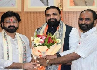 MLC उम्मीदवार बनने के बाद BJP दफ्तर पहुंचे पवन, CM से भी मिले, कहा- 'पार्टी मेरी मां...'