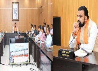 मुख्यमंत्री ने कहा- सड़कों व पुलों के निर्माण की गुणवत्ता और रख-रखाव में किसी प्रकार की कोताही नहीं की जाएगी बर्दाश्त