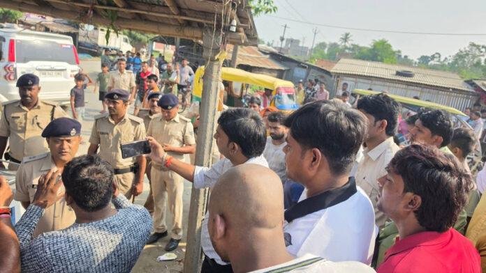 रात के अंधेरे में जानलेवा हमला, एक की मौत, 3 जख्मी
